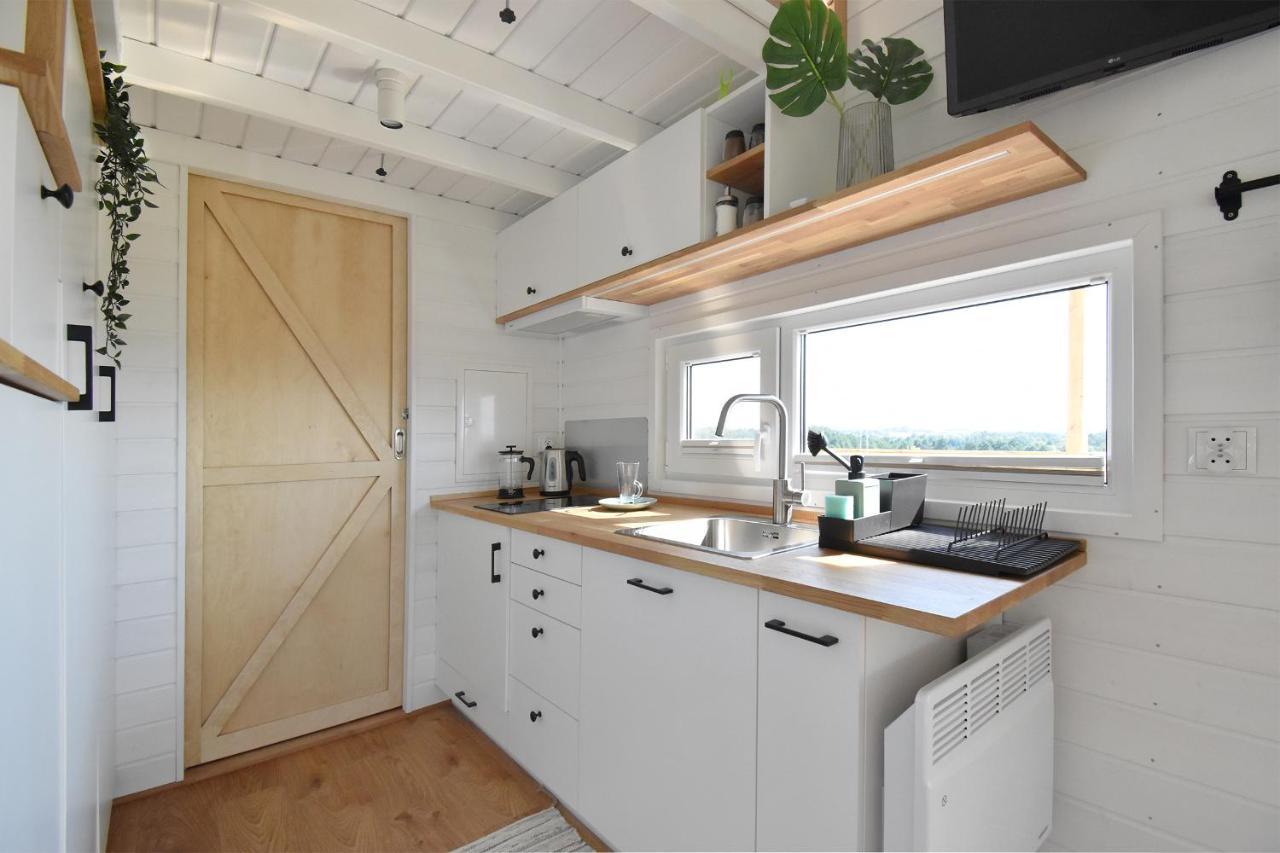 Вилла Dadaj Park - Tiny House Бискупец Экстерьер фото